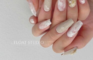 Float Studio – Nails and Eyelashes