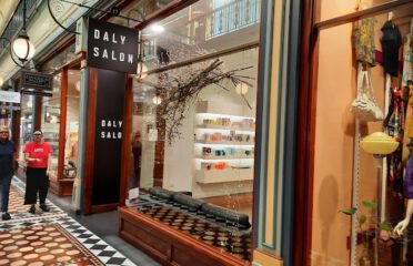 Daly Salon